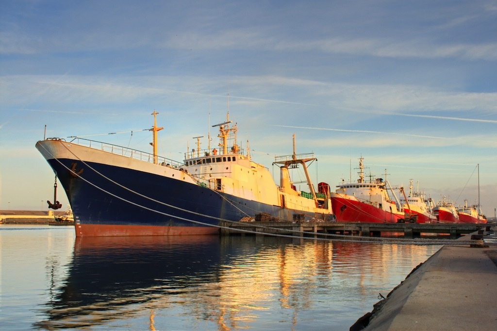 Impuesto por polucion transporte maritimo